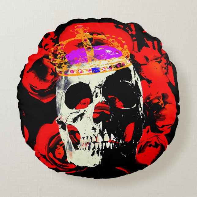 Gothic Skull Red Roses Round Cushion (Front)