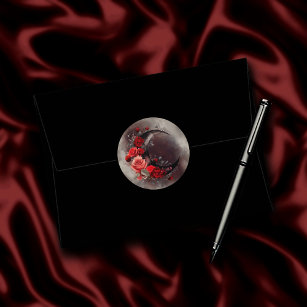 Gothic Witchery   Dark Crescent Moon and Red Roses Classic Round Sticker