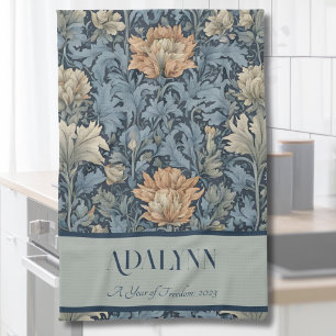 Graceful Retro Flowers Retirement Gifts for Mom Tea Towel