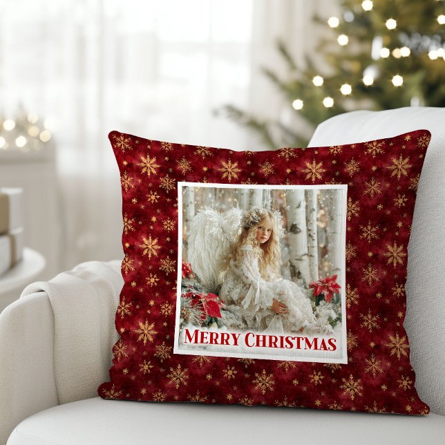 Graceful Victorian Angel Red and Gold Gift Pillow (Graceful Victorian Angel Red and Gold Gift Pillow)