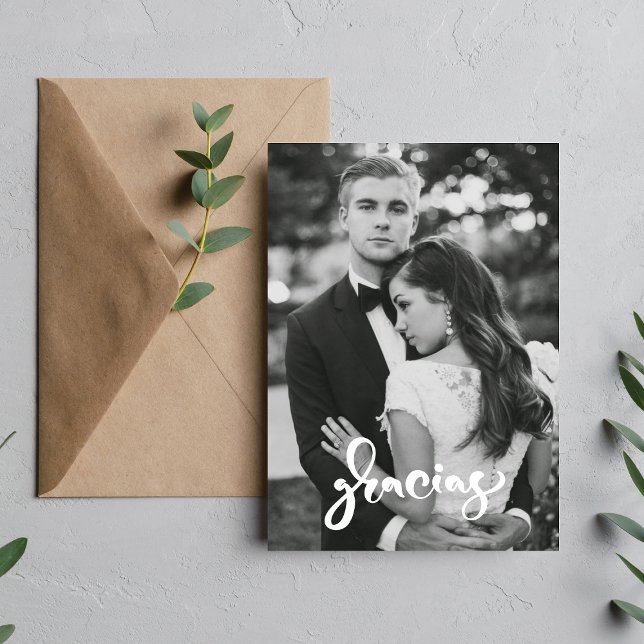 Gracias Modern Photo Wedding Thank You Card (Creator Uploaded)