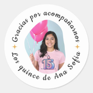 Gracias por acompañarnos quinceañera con foto classic round sticker