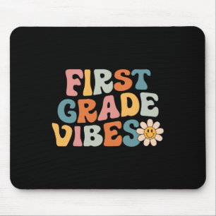 Grade Vibes - 1st Grade Team Retro 1st Day Of Scho Mouse Mat