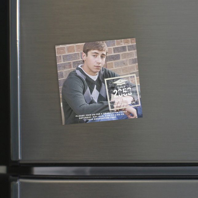 Graduate Black and White Photo Template Typography (Creator Uploaded)