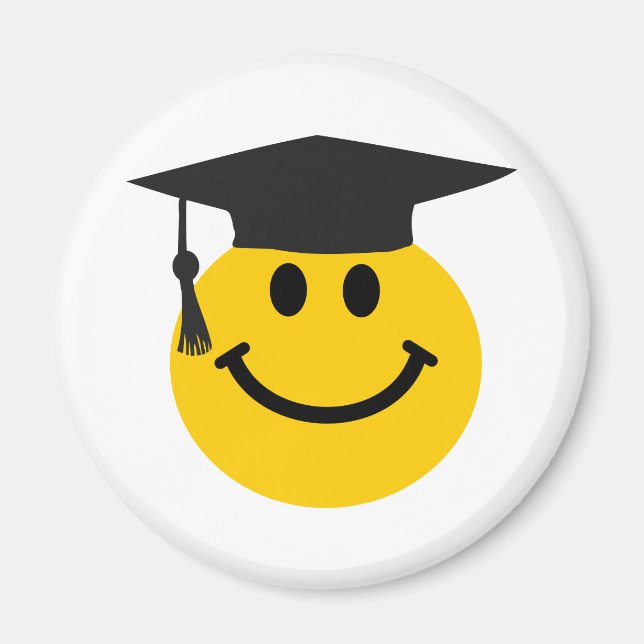 Graduate face with graduation hat magnet (Front)