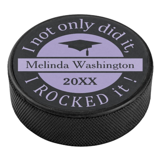 Graduation custom name & year hockey puck (3/4)