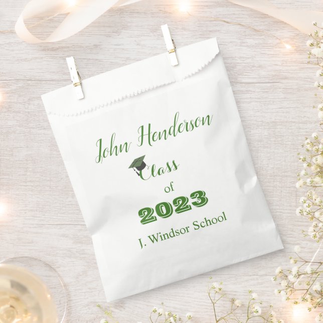 Graduation Green & White Class of 2023 Favour Bags (Clipped)