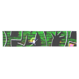 Graffiti 18 trcn short table runner
