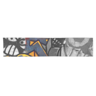 Graffiti 1 trcnm short table runner