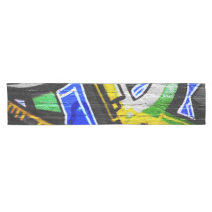 Graffiti 6 trcna short table runner