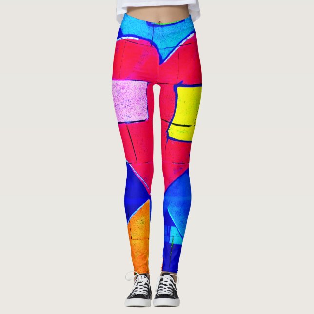 Graffiti Heart Pop Art Leggings – Bold & Vibrant (Front)