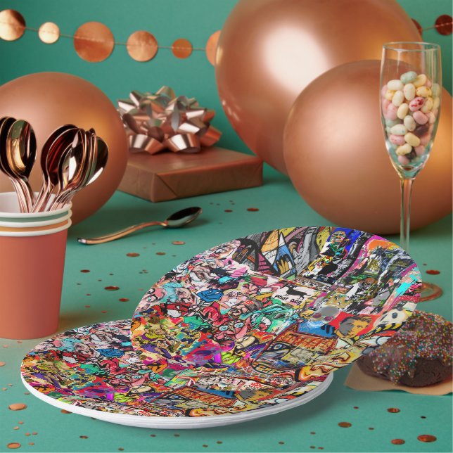Graffiti wall collage  paper plate (Multi)