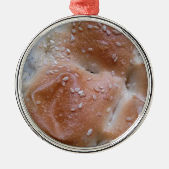 Grain Bread on Wooden Shelf, Healthy Food, Rolls Metal Tree Decoration (Front)