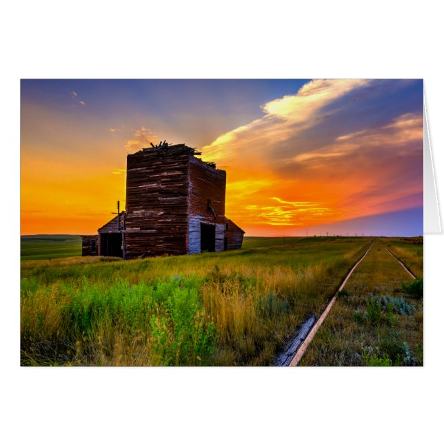Grain Elevator and Railroad Tracks (Front Horizontal)