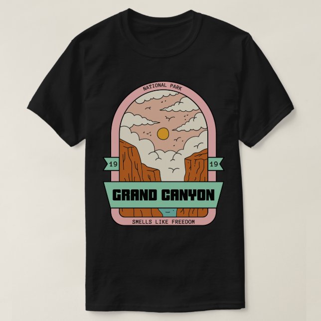 Grand Canyon National Park Hiking Camping Outrs Ou T-Shirt (Design Front)