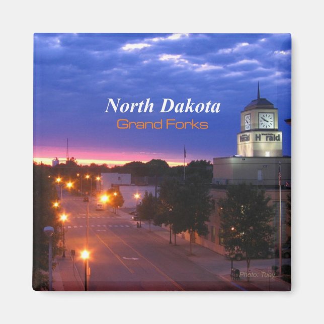 Grand Forks North Dakota Magnet Travel Souvenir (Front)