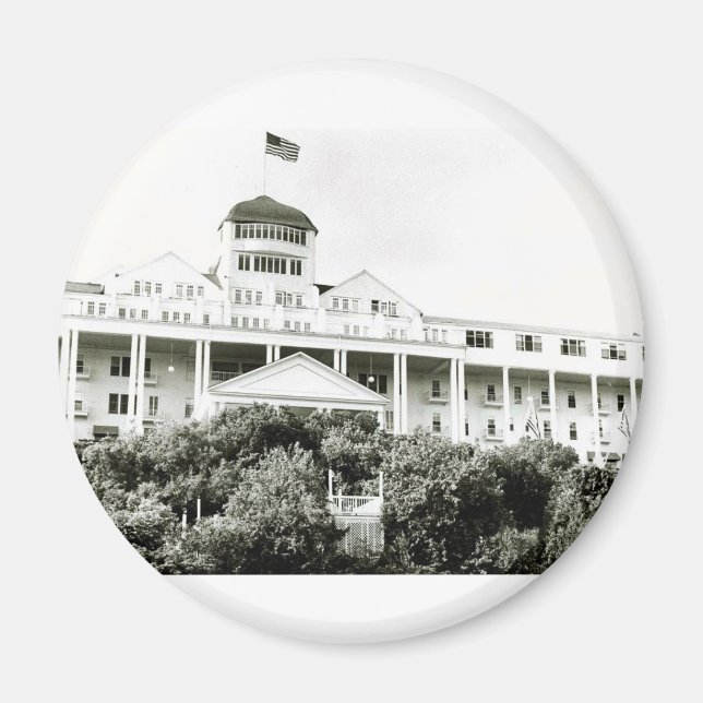 Grand Hotel, Mackinac Island, black and white Magnet (Front)