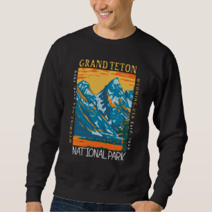 Grand Teton National Park Wyoming Retro Distressed Sweatshirt