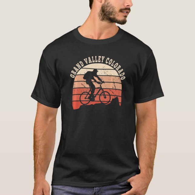 Grand Valley Colorado Mountain Biking Biker Cyclis T-Shirt (Front)