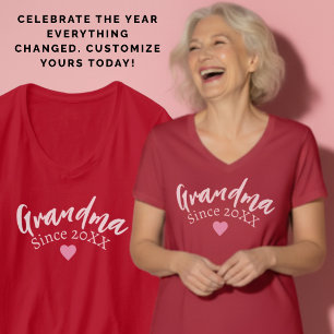 Grandma Editable Year New Grandmother Gift T-Shirt