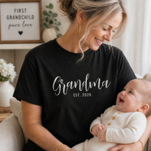 Grandma Established New Grandma Gift T-Shirt