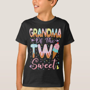 Grandma Of The Two Sweet 2nd Birthday Girl Ice Cre T-Shirt
