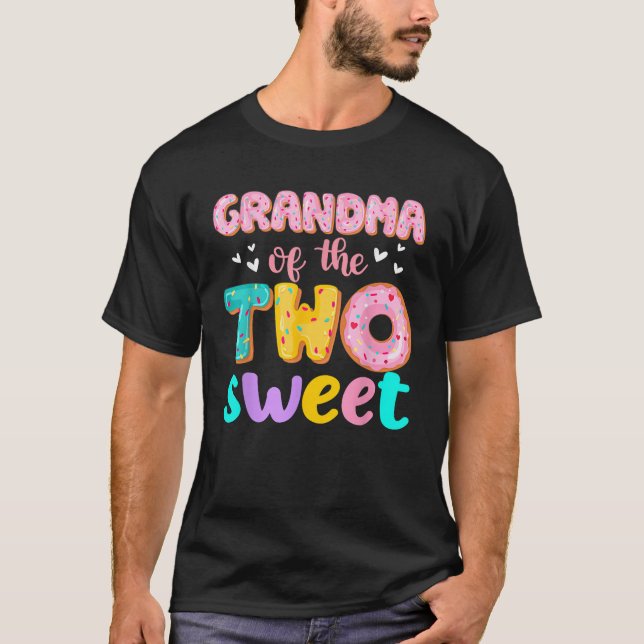 Grandma Of The Two Sweet Donut Birthday Family The T-Shirt (Front)