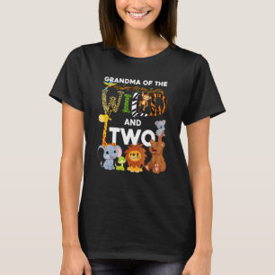 Grandma Of The Wild And Two Zoo Birthday Safari Ju T-Shirt