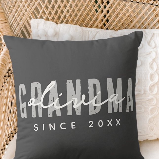 Grandma Since 20XX Modern Simple Preppy Cushion (Creator Uploaded)