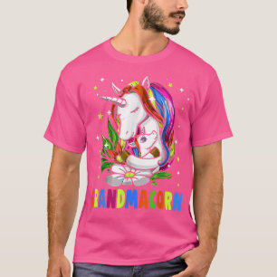 Grandmacorn Unicorn New Baby 2022 Mother's Day Gif T-Shirt