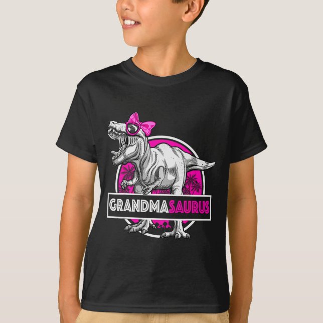 Grandmasaurus T-rex Matching Funny Grandma Saurus  T-Shirt (Front)