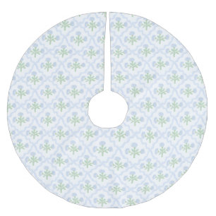 Grandmillennial Preppy Blue Hydrangeas Trellis Brushed Polyester Tree Skirt