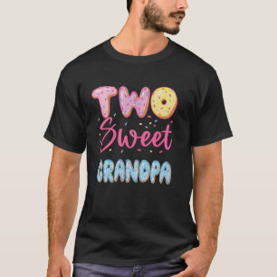 Grandpa Of The Two Sweet 2nd Birthday Doughnut Gir T-Shirt
