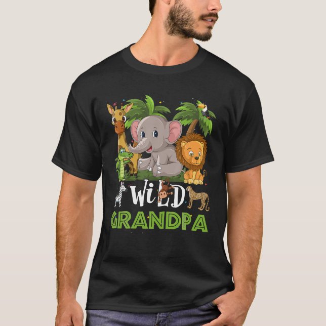 Grandpa Of The Wild Zoo Birthday Safari Jungle Ani T-Shirt (Front)