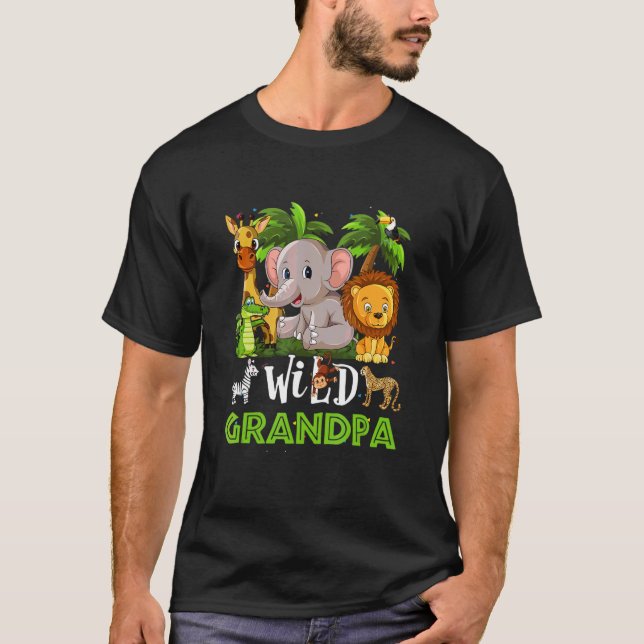 Grandpa Of The Wild Zoo Birthday Safari Jungle Ani T-Shirt (Front)