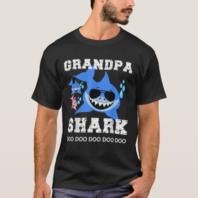 Grandpa Shark Men Kids Women Family Matching Fathe T-Shirt (Front)
