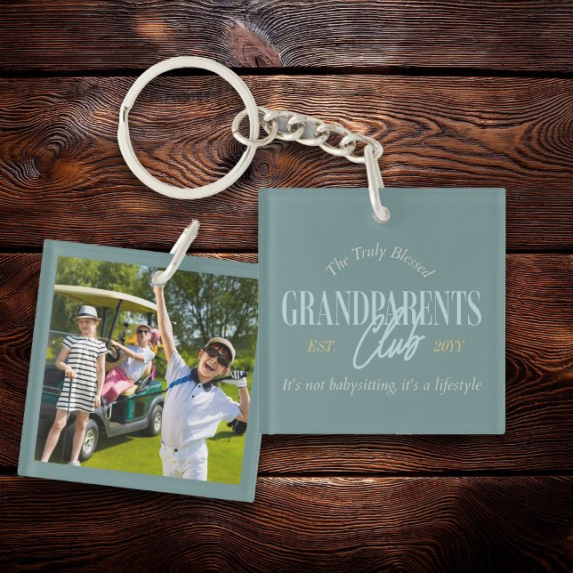 Grandparents Club Photo It's a Lifestyle Funny Key Ring (Grandparents Club keychain
)