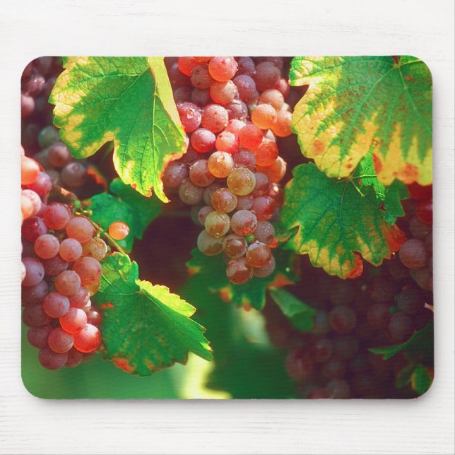 Grapes 01 mouse mat (Front)