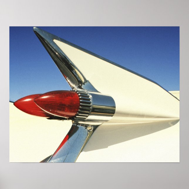 Graphic: Close-up of fin and taillight on Poster (Front)