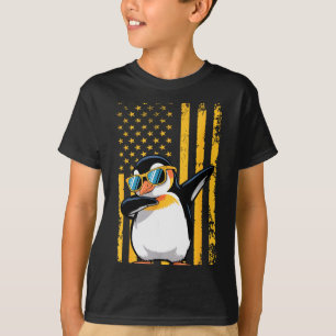 Graphic Penguin Retro American Flag Funny Penguin T-Shirt