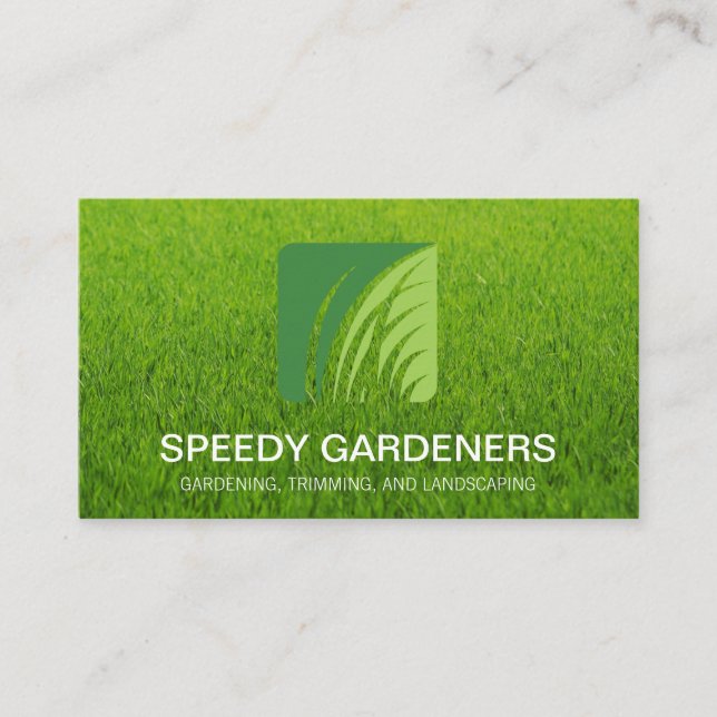 Grass Logo | Landscaper Tree Icon Business Card (Front)