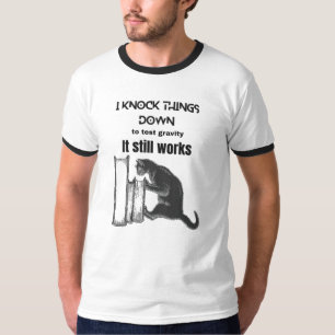 Gravity Tester Cat – Funny Science Cat Meme  T-Shirt