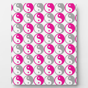Gray and pink yin yang pattern plaque