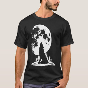 Gray Wolf Howling at Moon T-Shirt