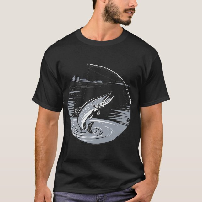 Great catch of pike T-Shirt (Front)