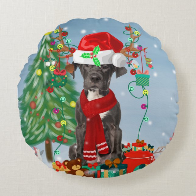Great Dane dog with Christmas gifts Round Cushion (Front)