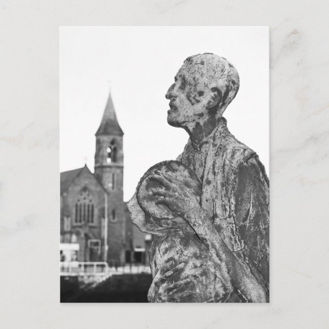 Great Famine of Ireland statues in Dublin Postcard (Front)
