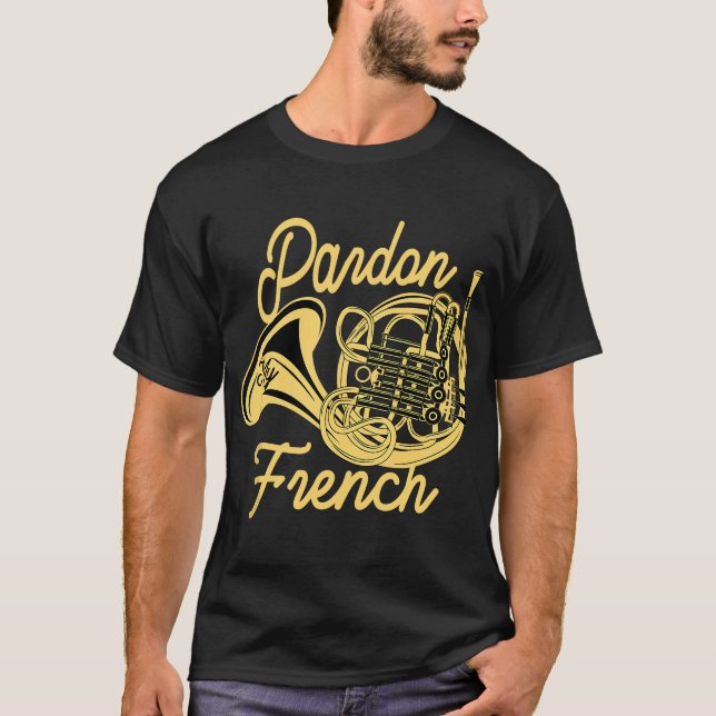 Great French Horn Gift Horn Player T-Shirt (Front)