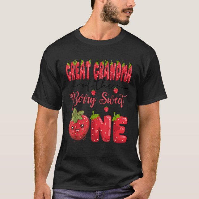 Great Grandma Of The Berry Sweet One Strawberry 1S T-Shirt (Front)