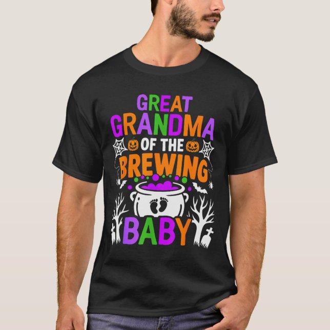 Great Grandma Of The Brewing Baby Halloween Costum T-Shirt (Front)